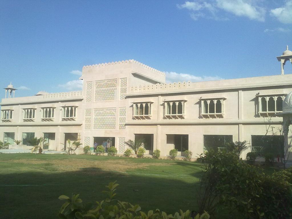 Bhanwar Singh Palace Hokaran Exterior photo